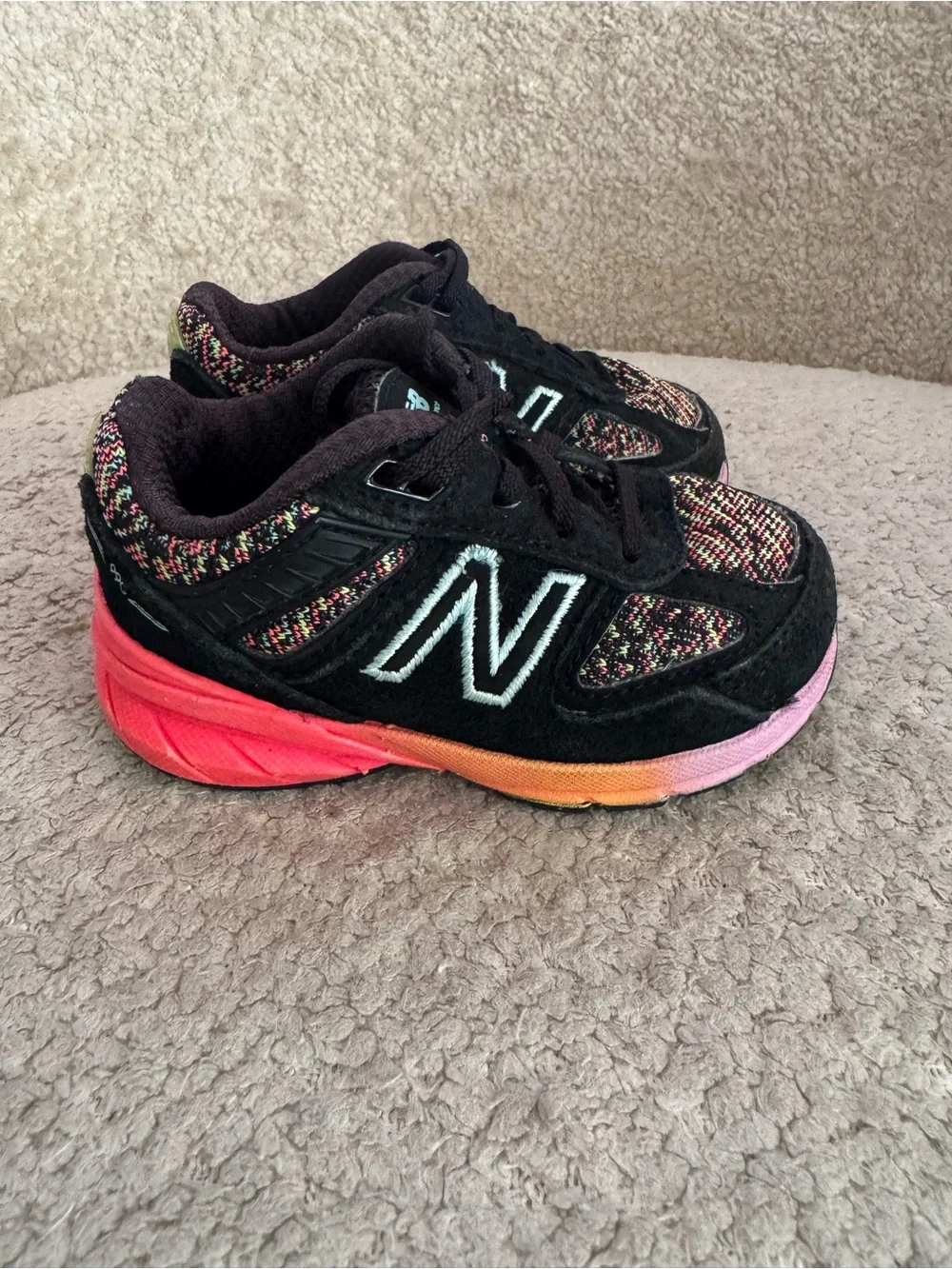 New Balance 990v5 Infant Shoes Size 4 Black Pink Multicolor